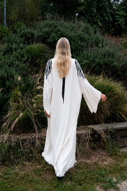 IVORY Secret Garden Kimono